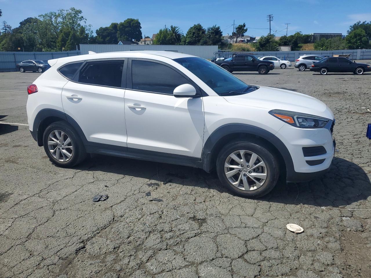 2020 HYUNDAI TUCSON SE photo 10