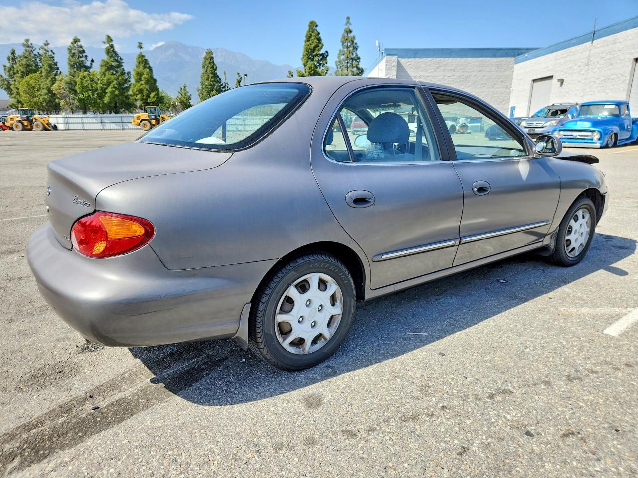 2000 HYUNDAI ELANTRA GLS photo 5
