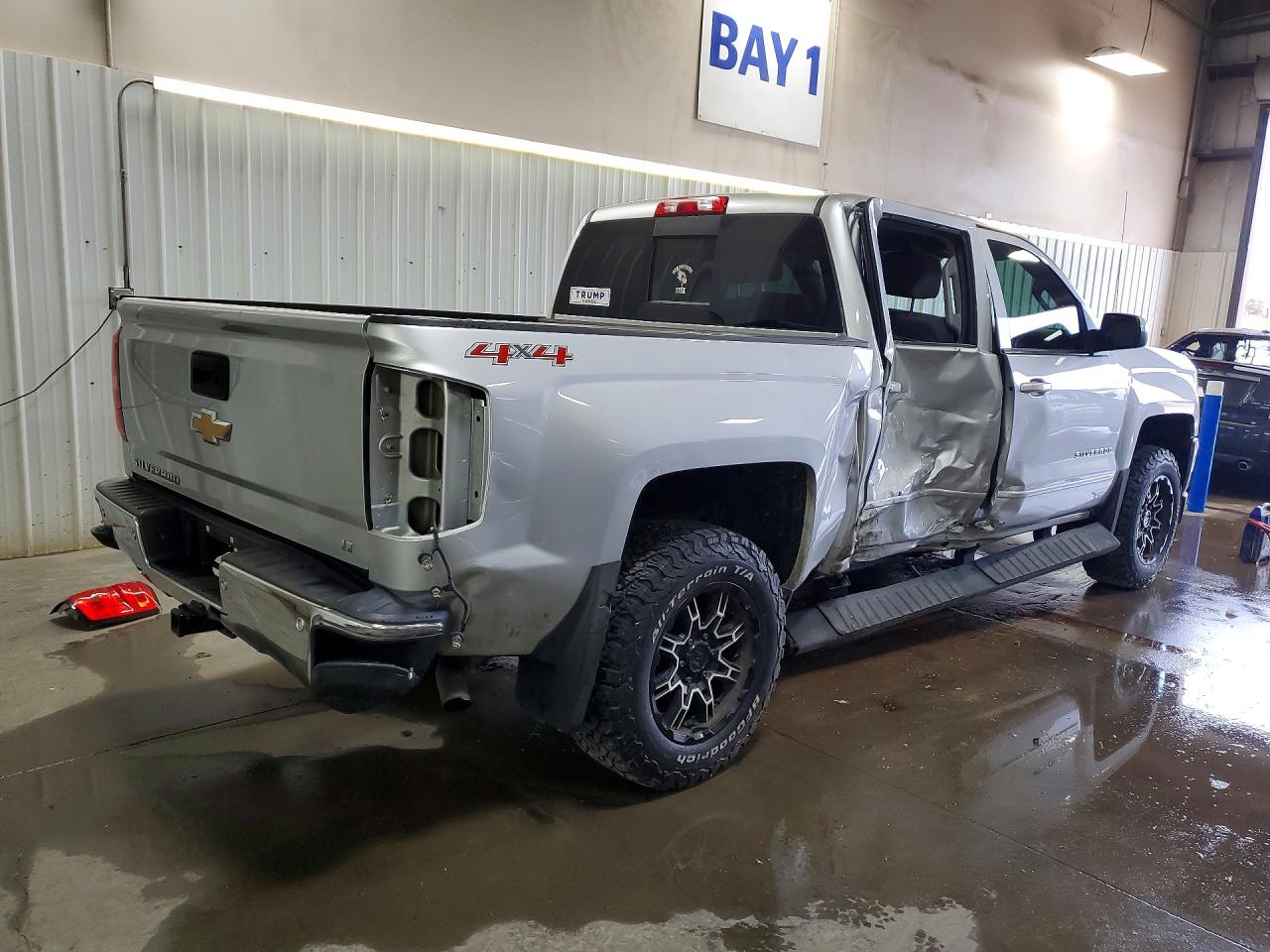 2017 CHEVROLET SILVERADO K1500 LT photo 7