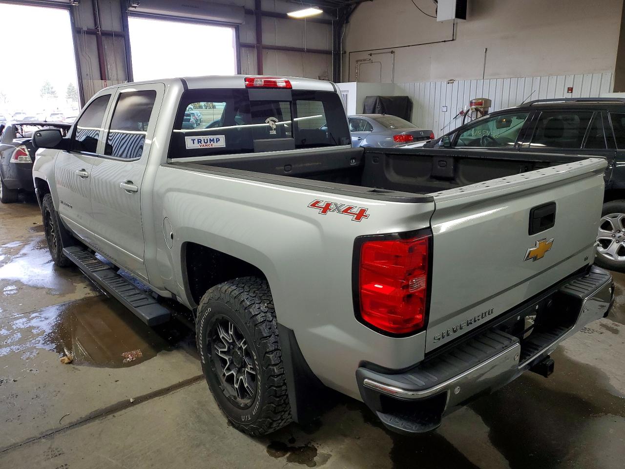 2017 CHEVROLET SILVERADO K1500 LT photo 4