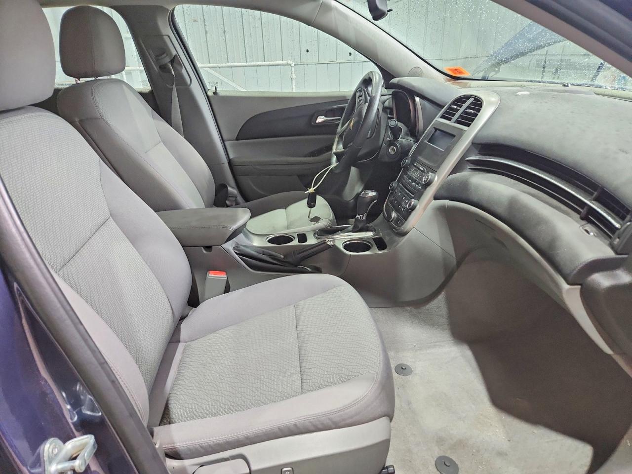 2014 CHEVROLET MALIBU LS photo 19