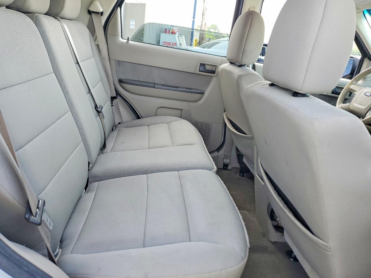 2010 FORD ESCAPE HYBRID photo 31