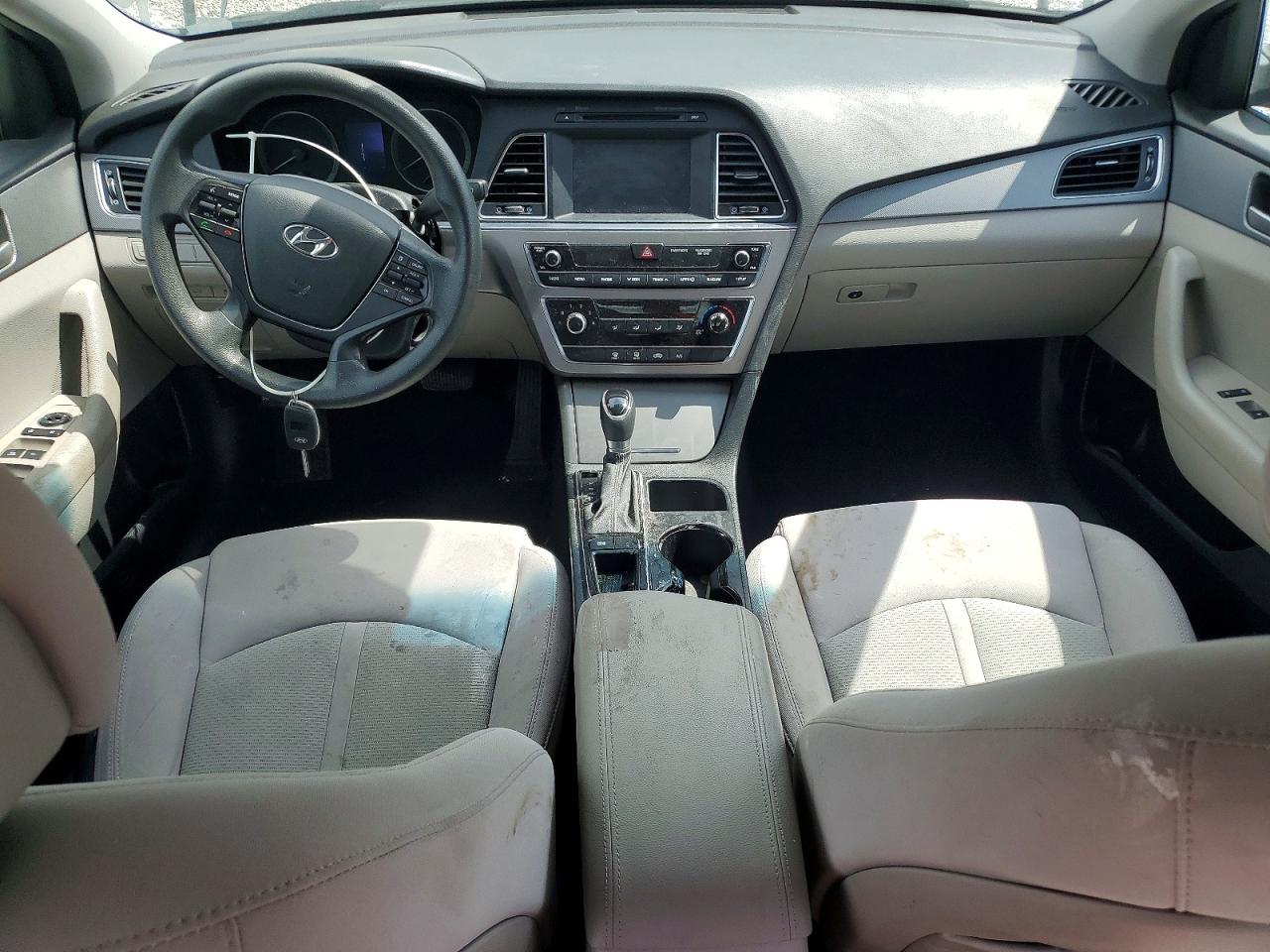 2016 HYUNDAI SONATA SE photo 17