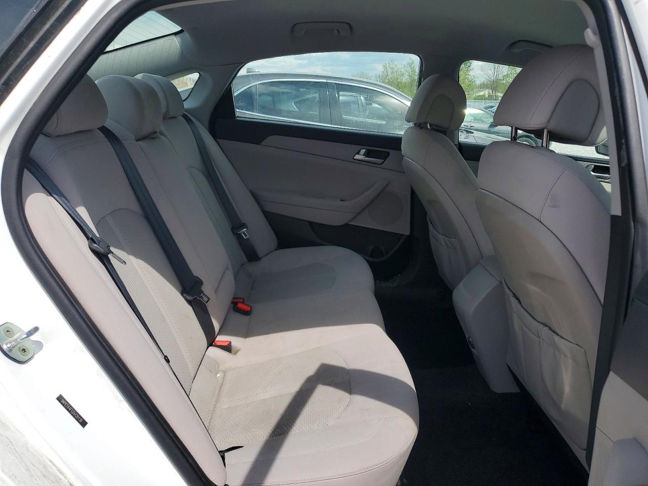 2016 HYUNDAI SONATA SE photo 21
