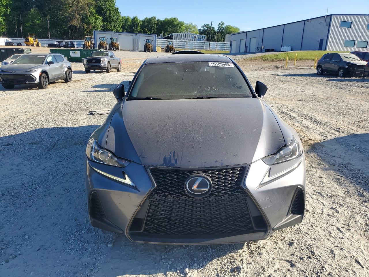 2017 LEXUS IS 200T photo 9