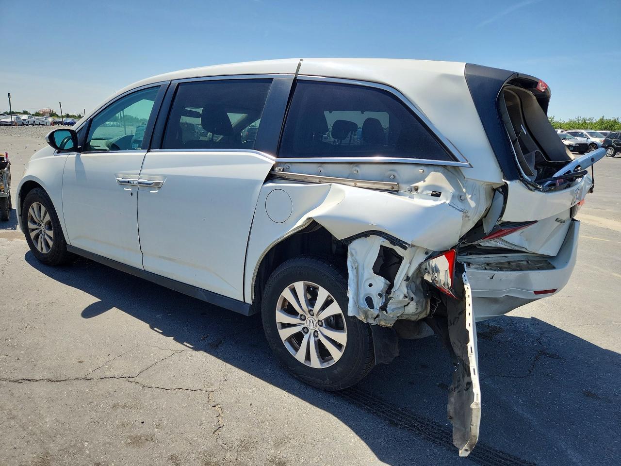 2016 HONDA ODYSSEY SE photo 4