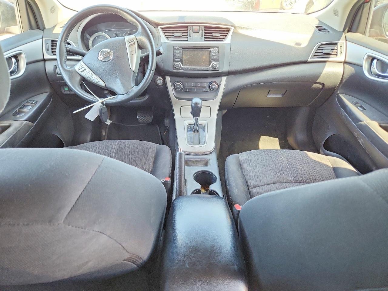 2015 NISSAN SENTRA SV photo 15
