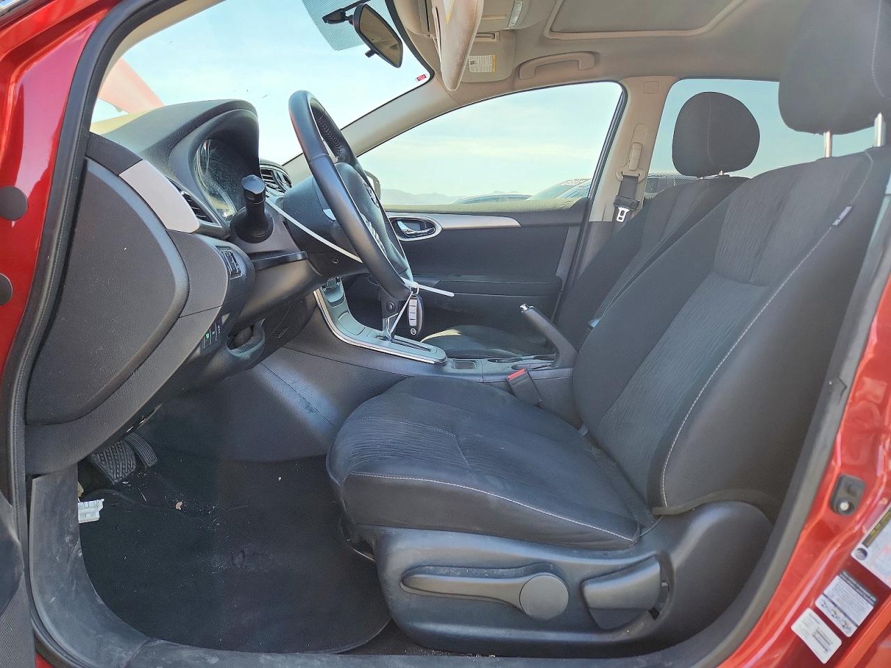 2015 NISSAN SENTRA SV photo 13