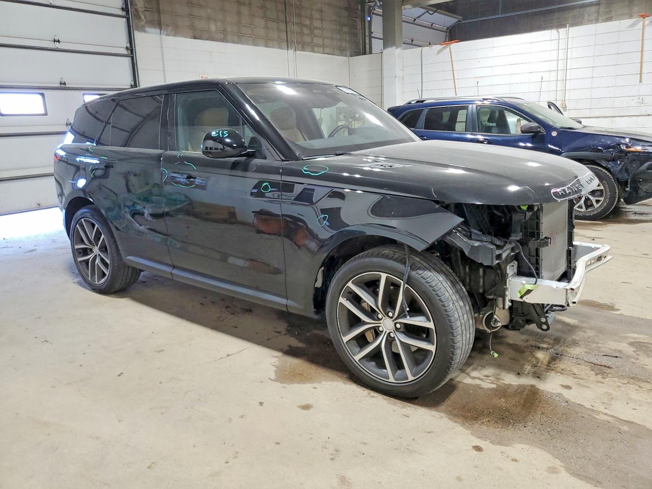 2023 LAND ROVER RANGE ROVER SPORT DYNAMIC SE photo 10