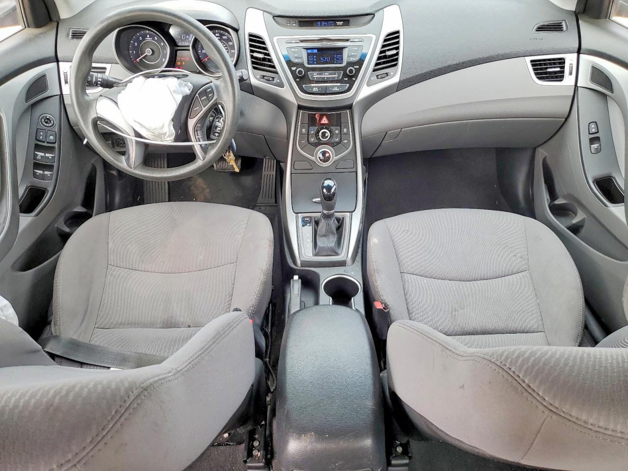 2016 HYUNDAI ELANTRA SE photo 15