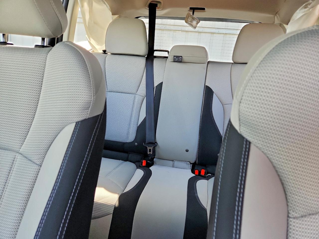 2021 SUBARU FORESTER photo 19