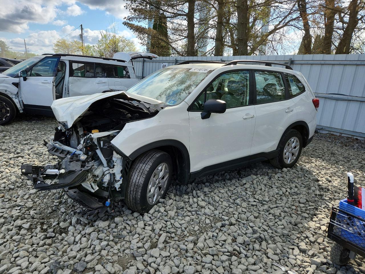 2021 SUBARU FORESTER