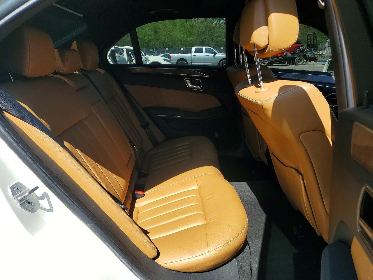 2012 MERCEDES-BENZ E 350 4MATIC photo 28