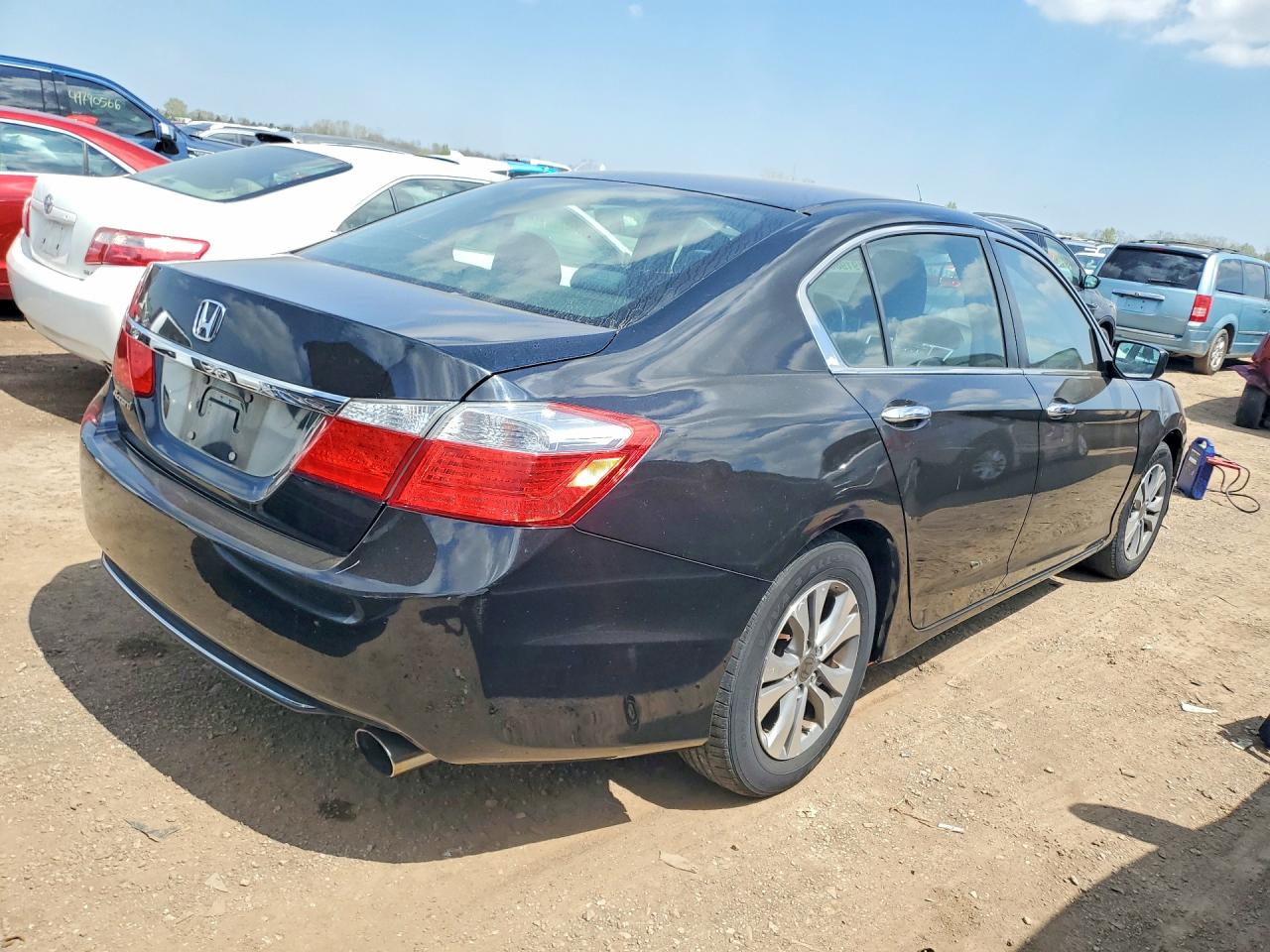 2015 HONDA ACCORD LX photo 7