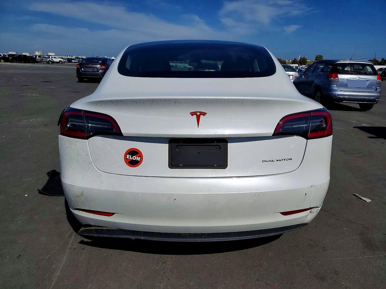 2022 TESLA MODEL 3 photo 11