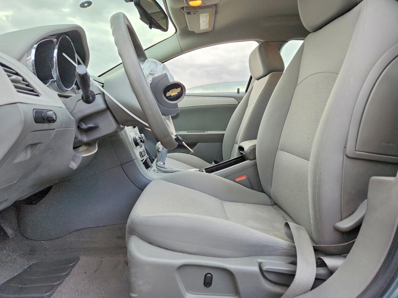 2009 CHEVROLET MALIBU LS photo 13