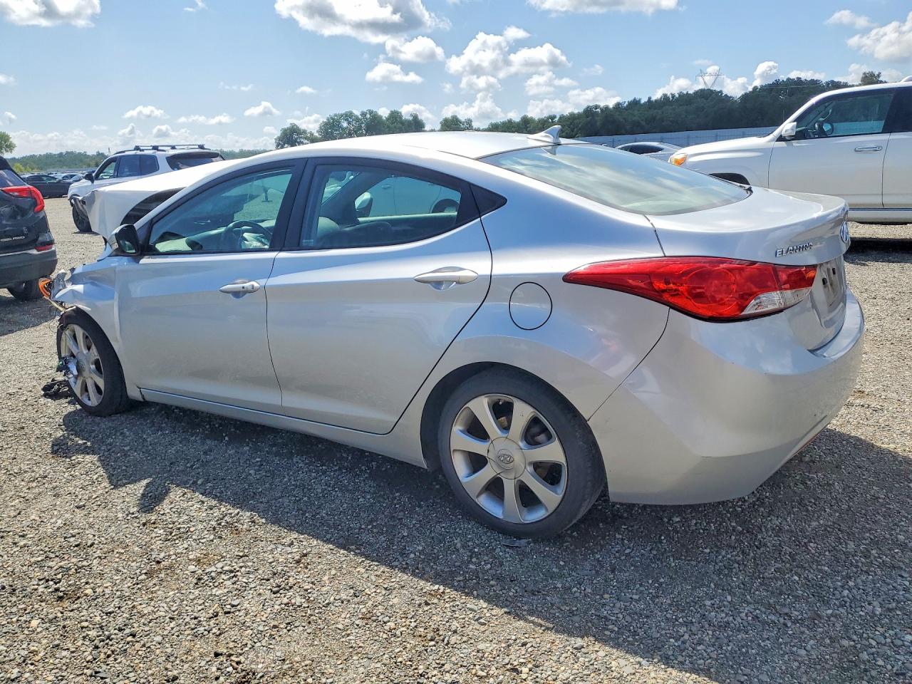 2013 HYUNDAI ELANTRA LIMITED photo 2