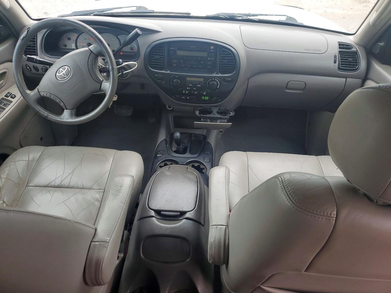 2003 TOYOTA SEQUOIA SR5 photo 15