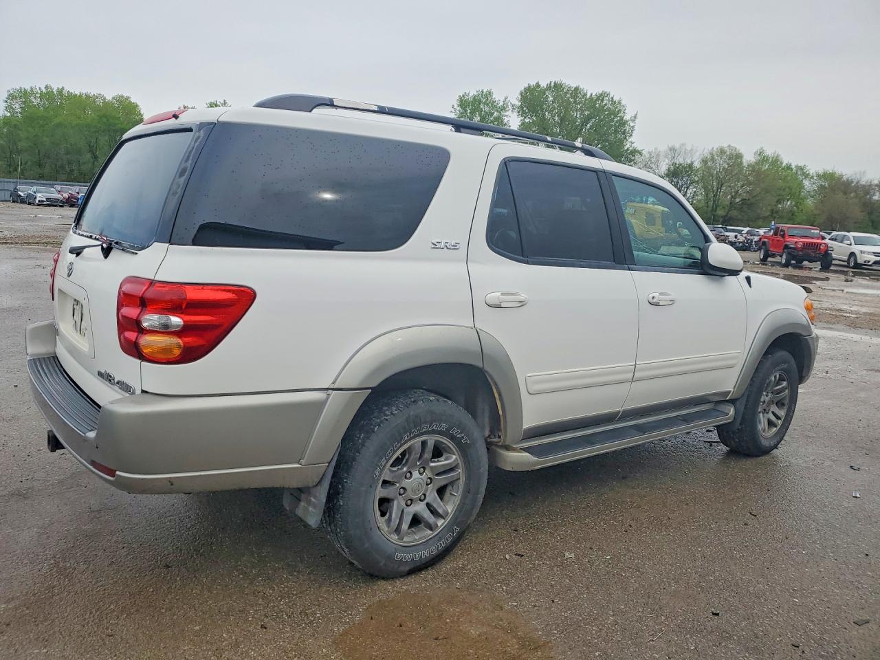 2003 TOYOTA SEQUOIA SR5 photo 5