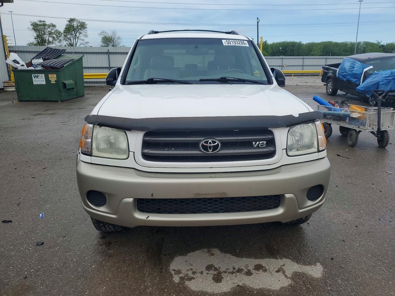 2003 TOYOTA SEQUOIA SR5 photo 9