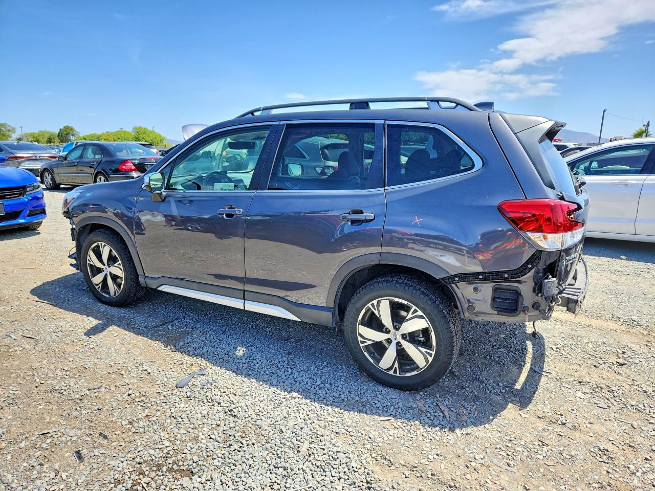 2020 SUBARU FORESTER TOURING photo 2