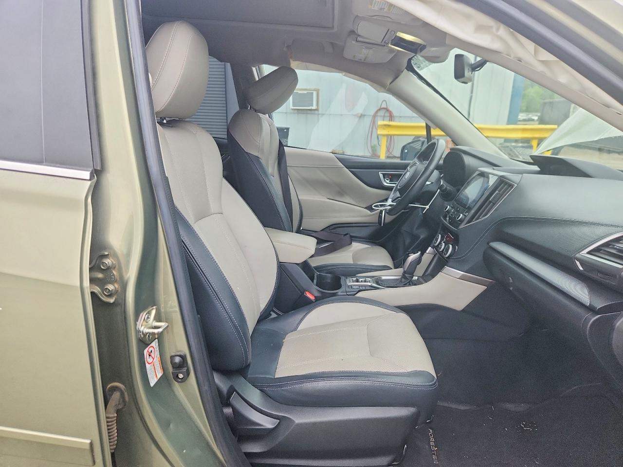 2019 SUBARU FORESTER LIMITED photo 7