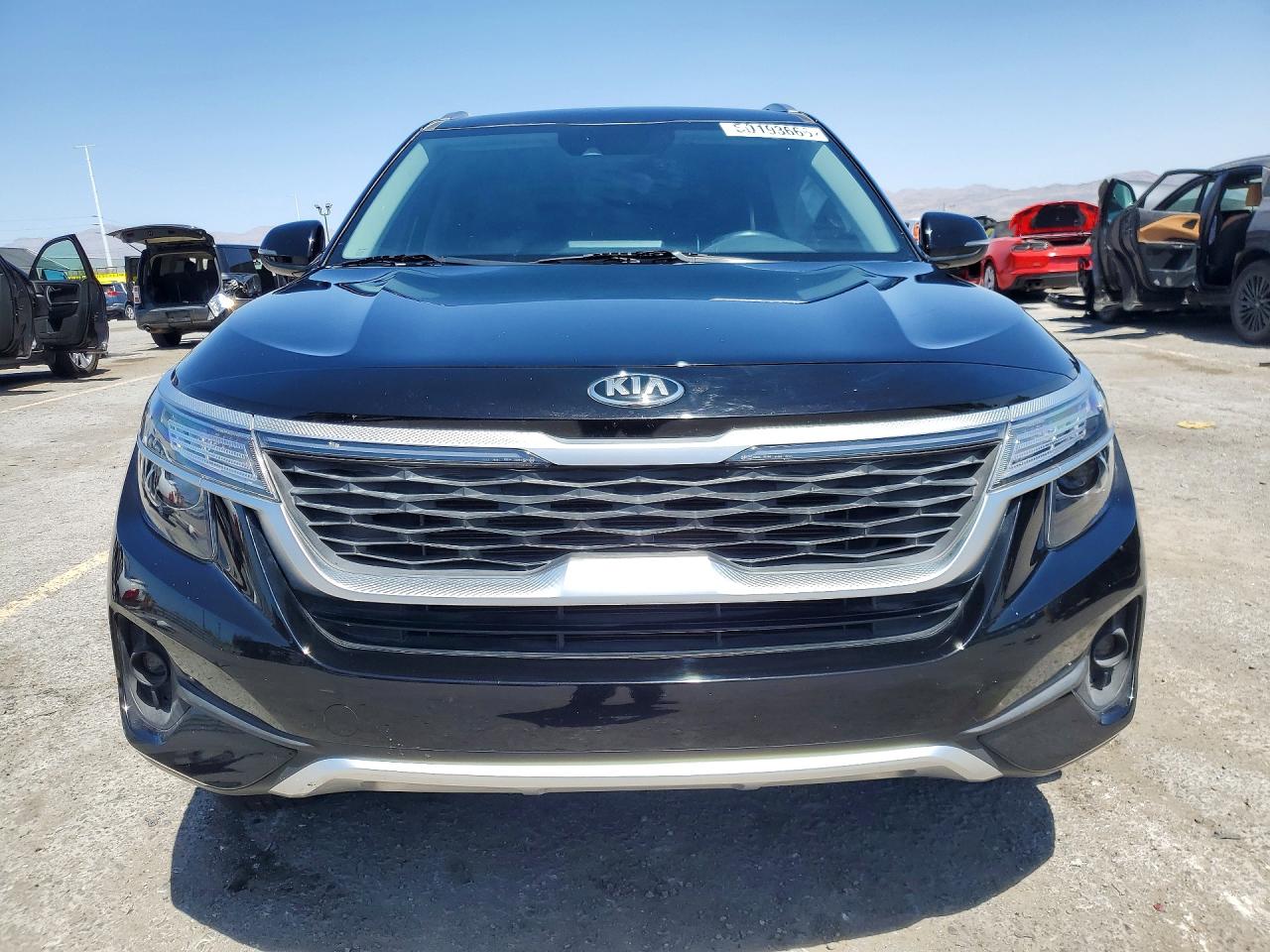 2021 KIA SELTOS S photo 9