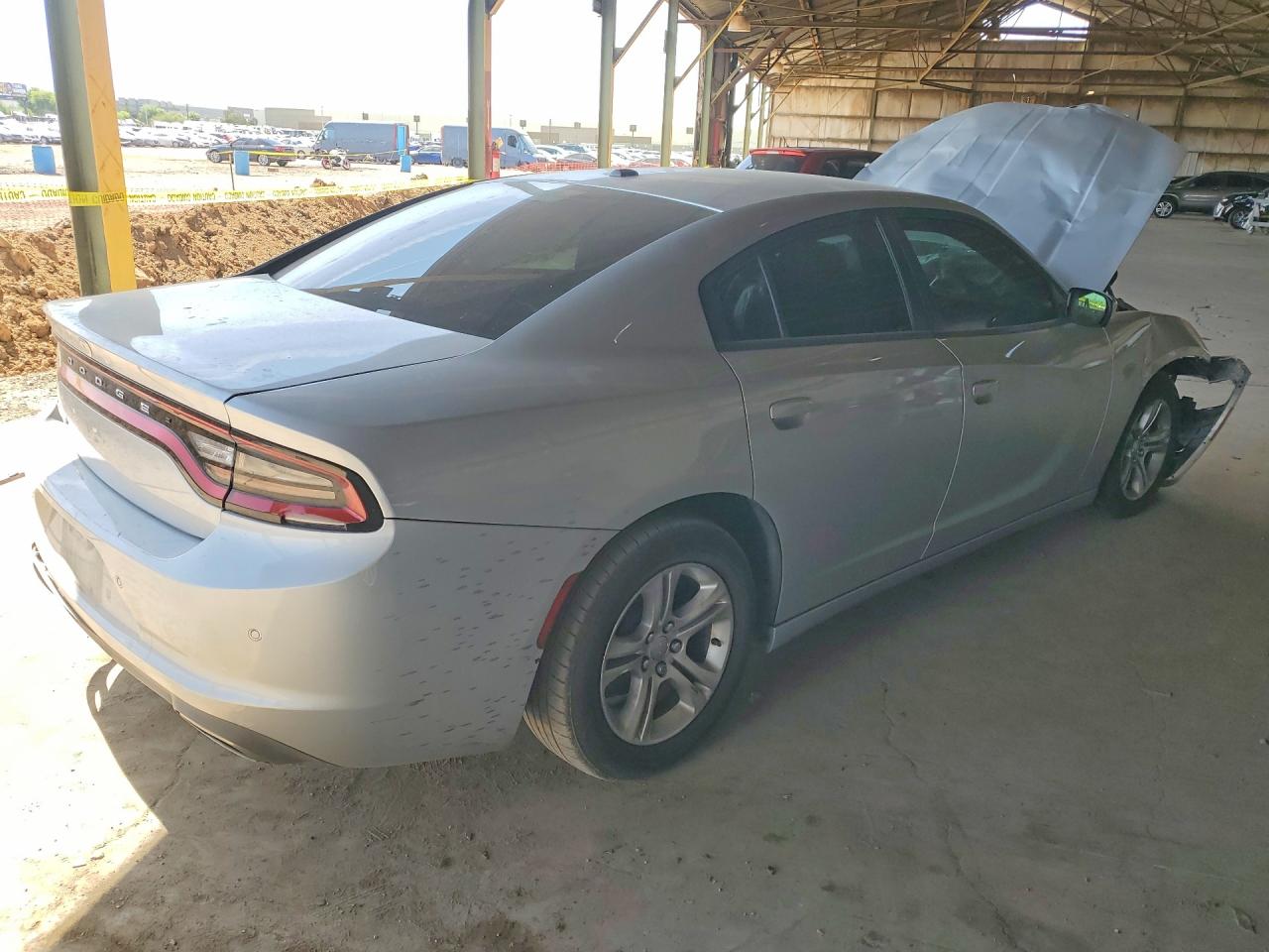 2020 DODGE CHARGER SXT photo 5