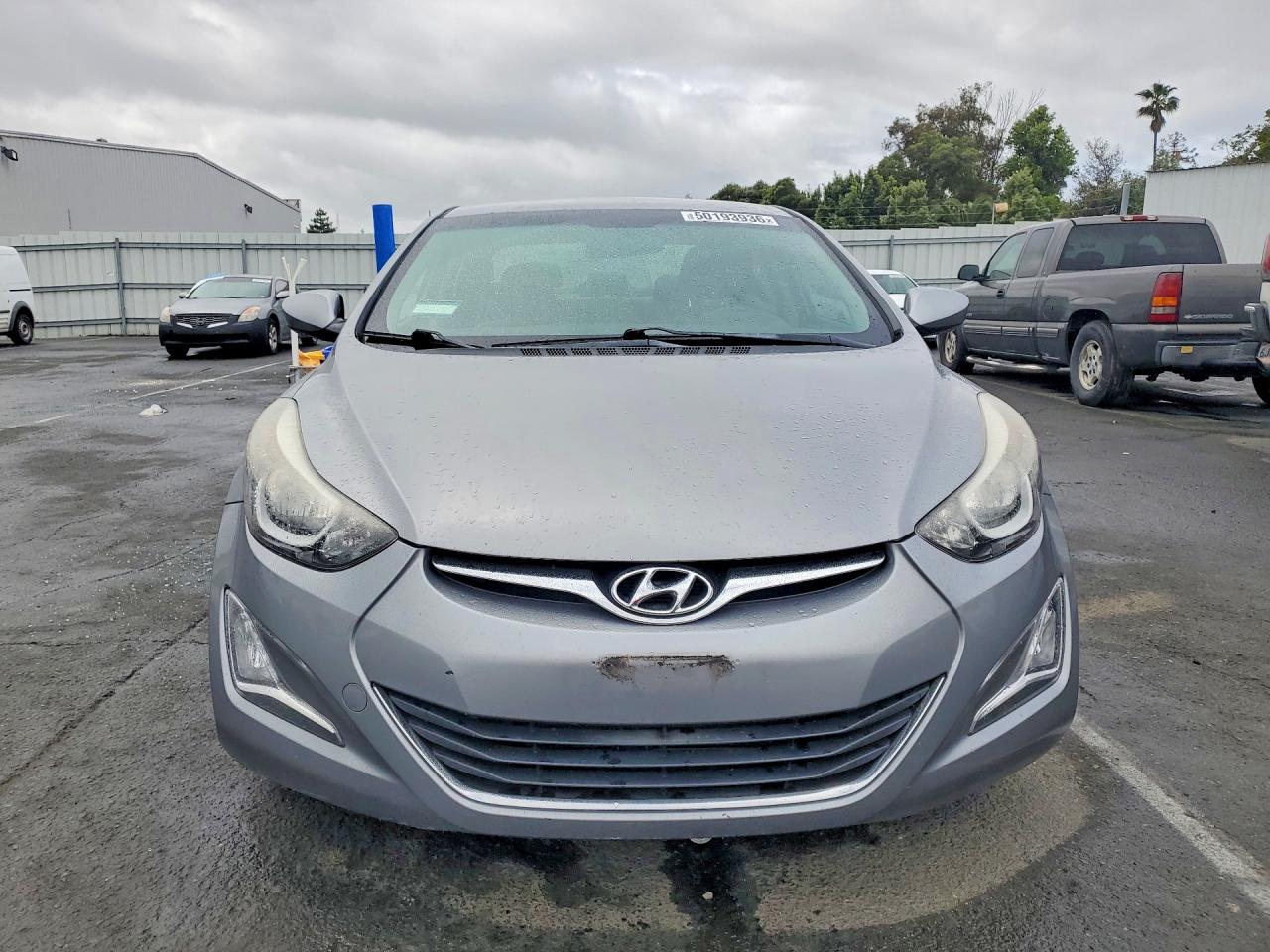 2015 HYUNDAI ELANTRA SE photo 9