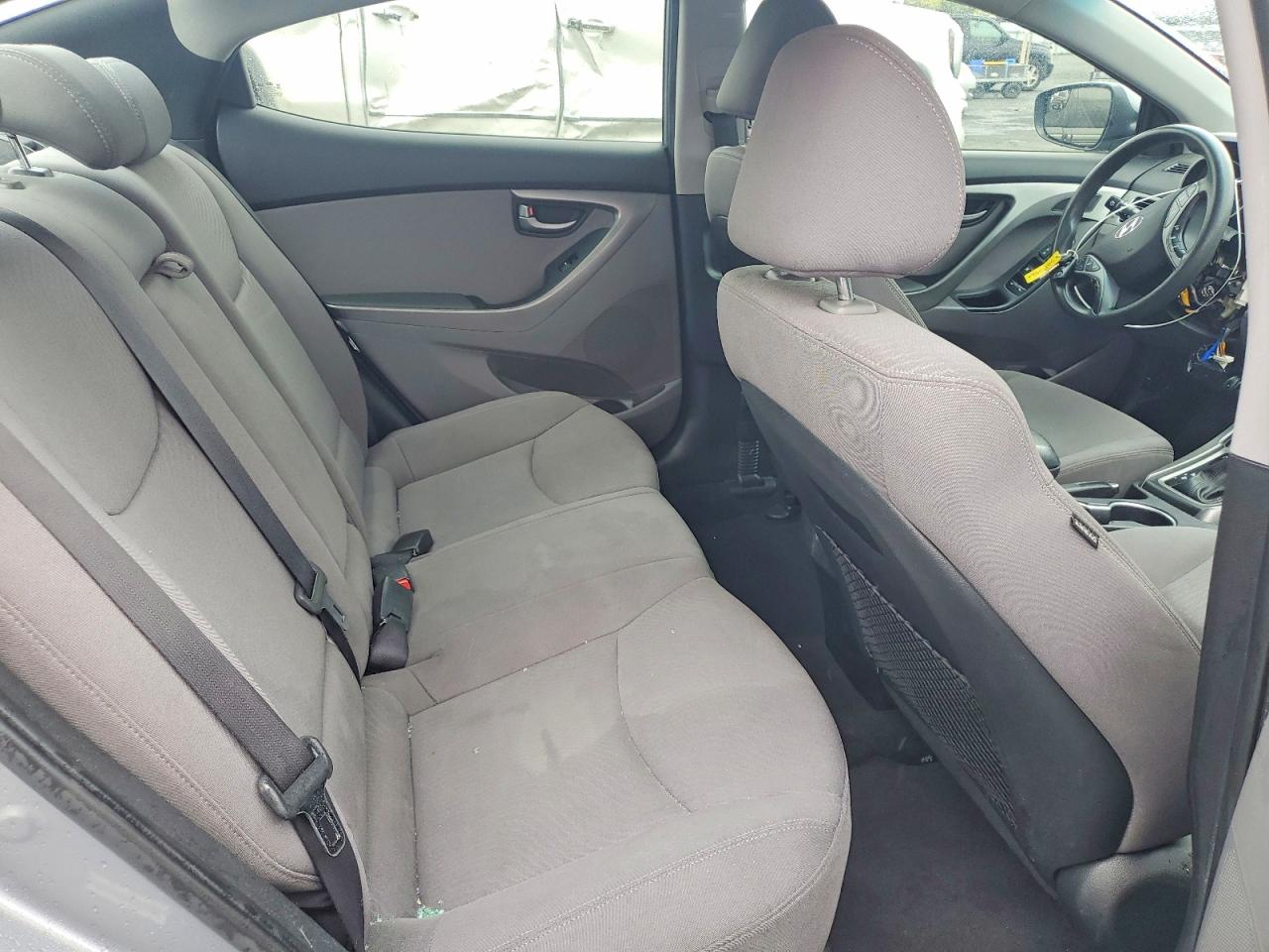 2015 HYUNDAI ELANTRA SE photo 19