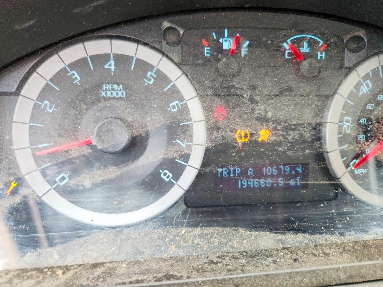 2012 FORD ESCAPE XLT photo 9