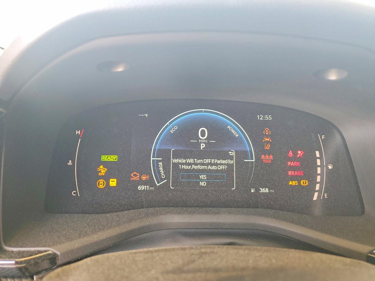 2025 TOYOTA CAMRY SE photo 9