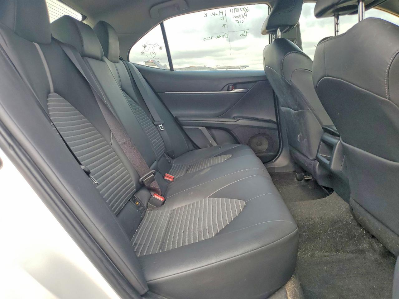2018 TOYOTA CAMRY SE photo 28