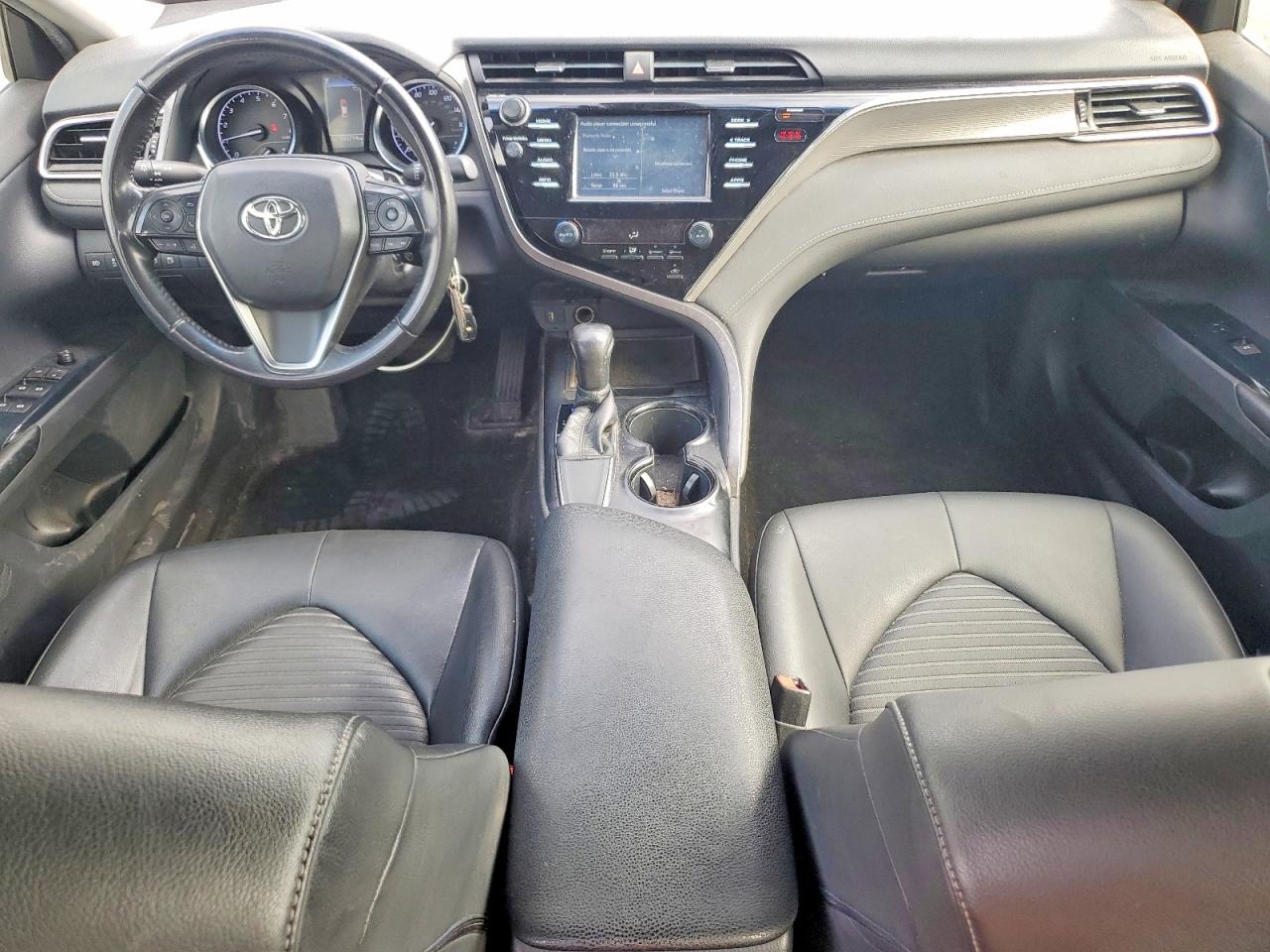2018 TOYOTA CAMRY SE photo 22
