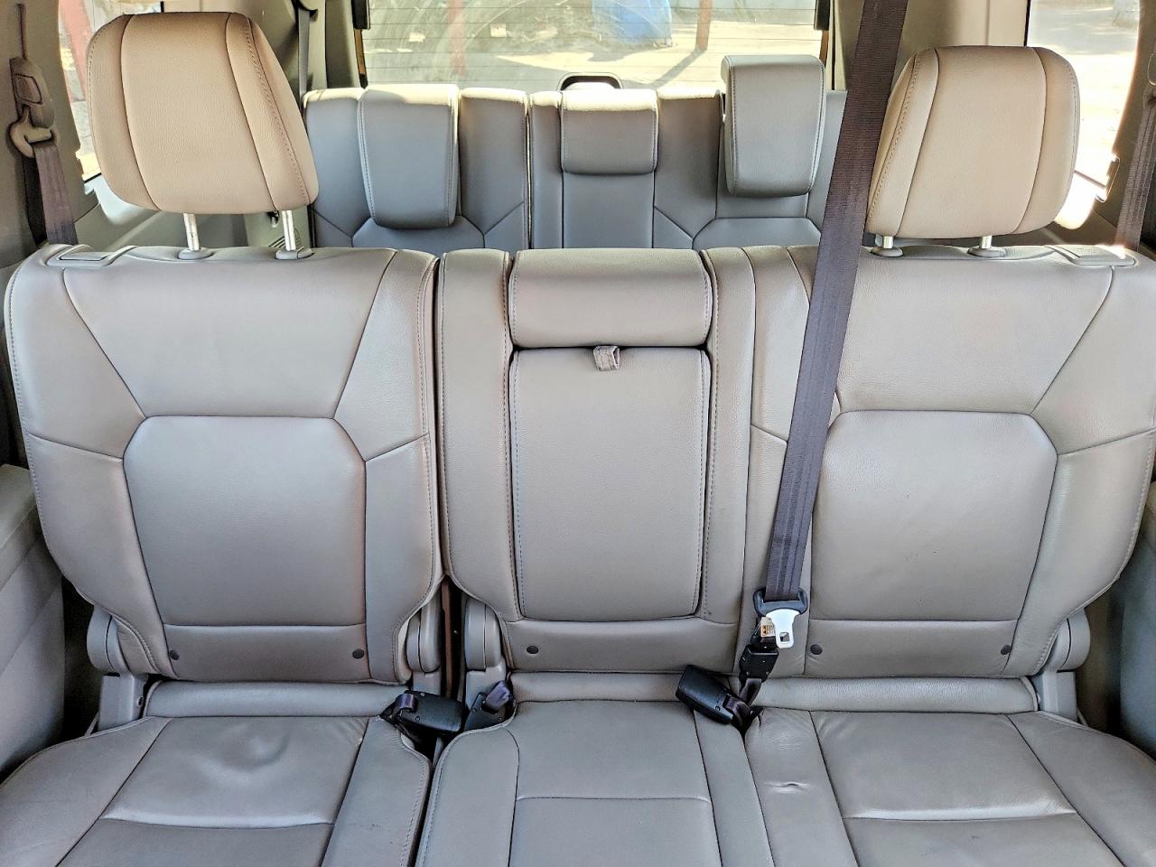 2013 HONDA PILOT EXL photo 19