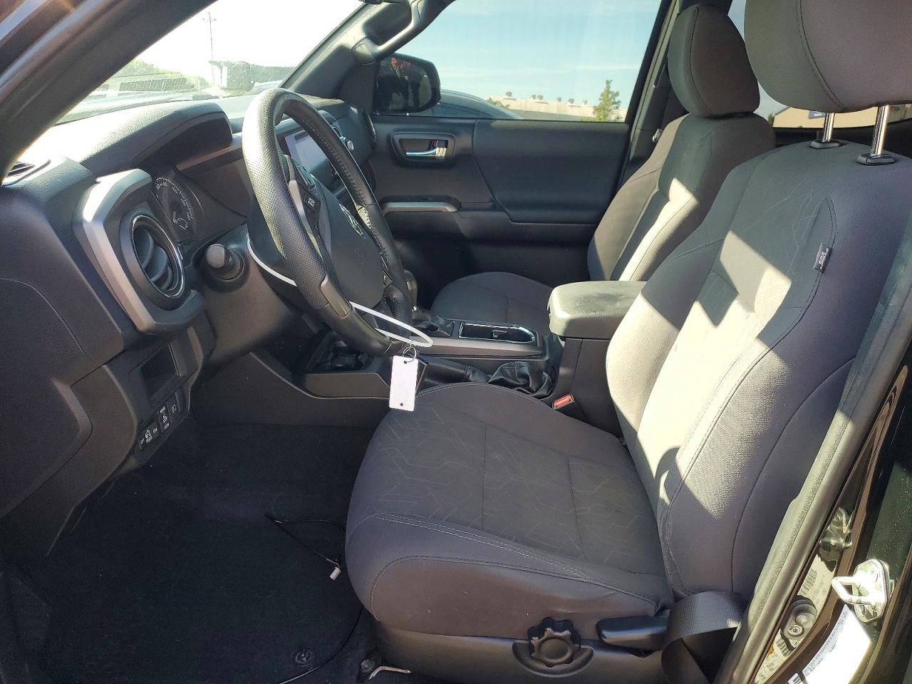 2019 TOYOTA TACOMA TRD SPORT photo 19