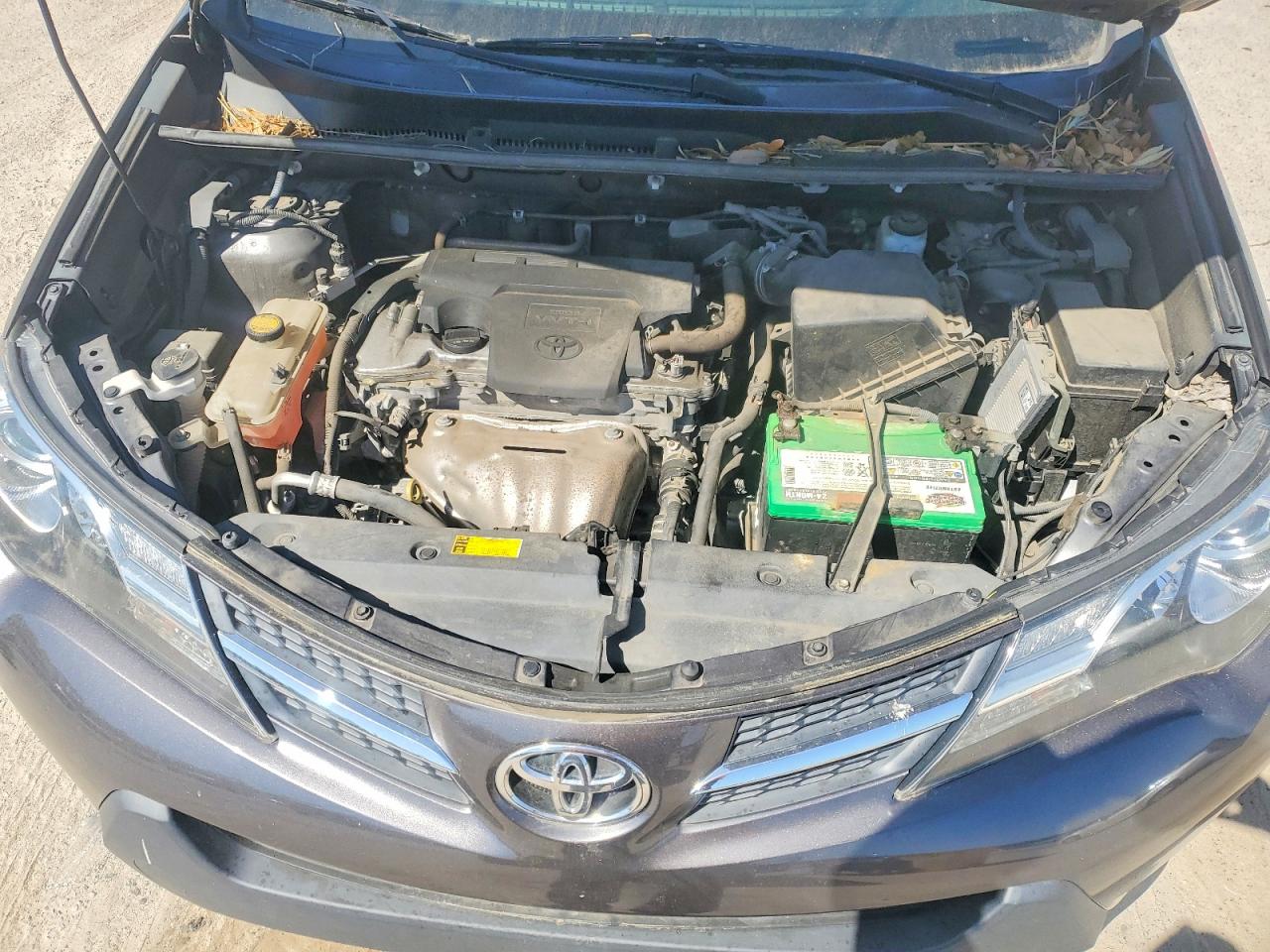 2013 TOYOTA RAV4 XLE photo 34