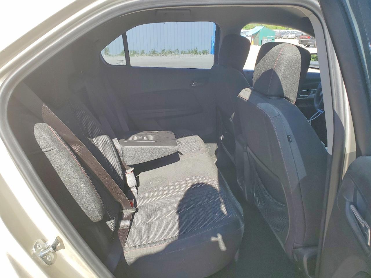 2016 CHEVROLET EQUINOX LS photo 28