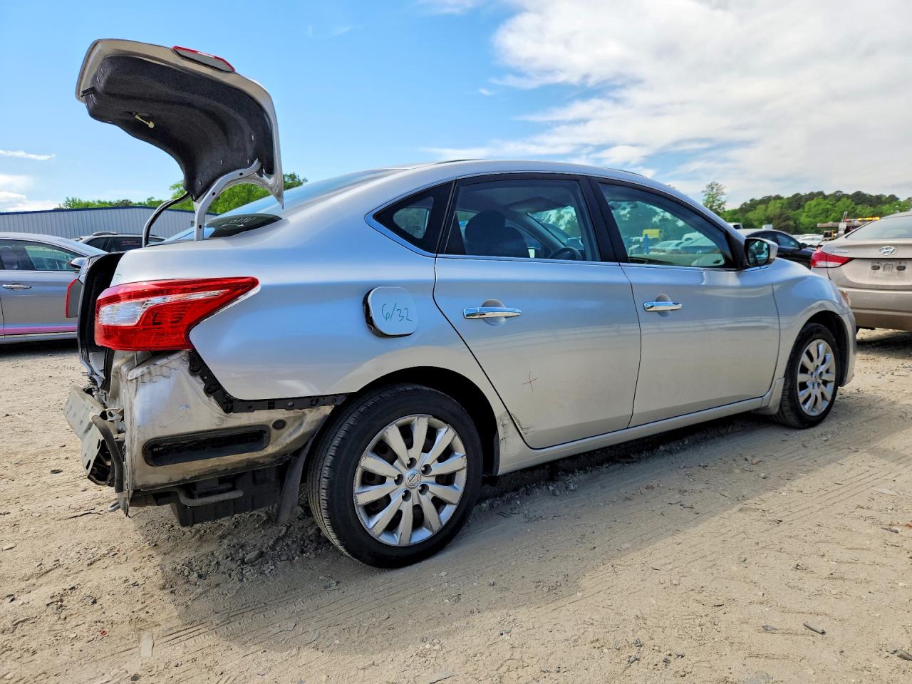 2016 NISSAN SENTRA S photo 7