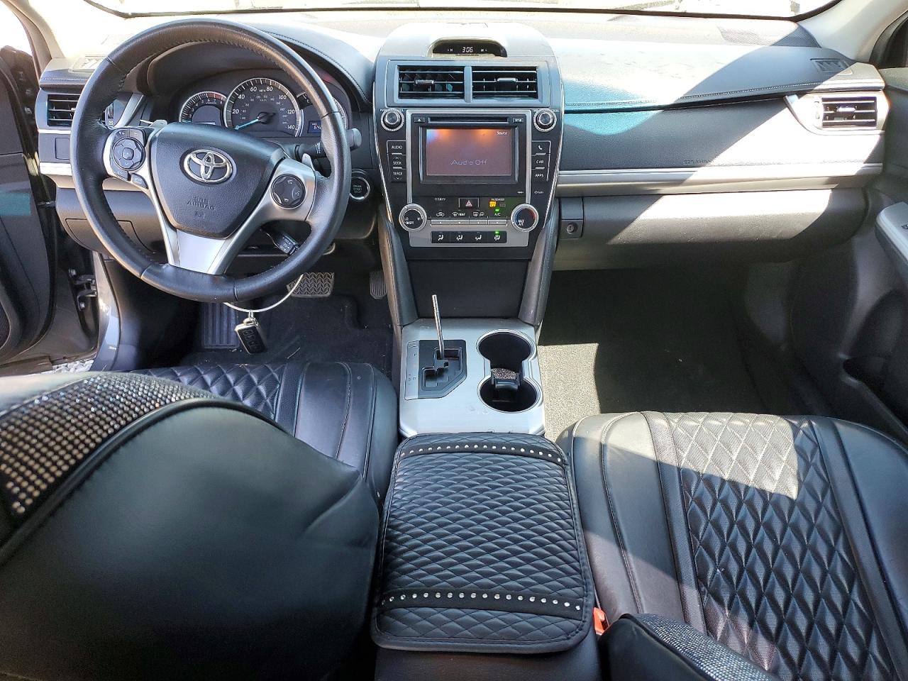 2012 TOYOTA CAMRY SE V6 photo 15