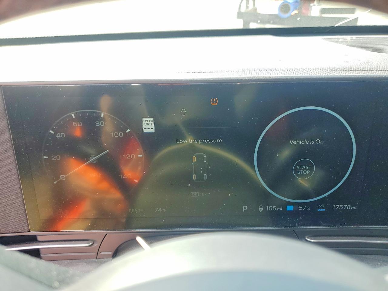 2025 HYUNDAI KONA SEL photo 17