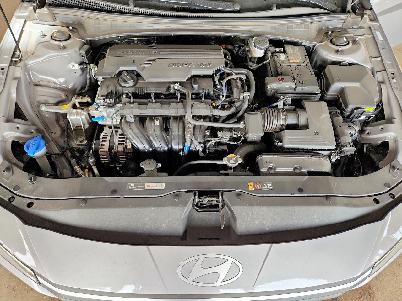 2025 HYUNDAI ELANTRA photo 11