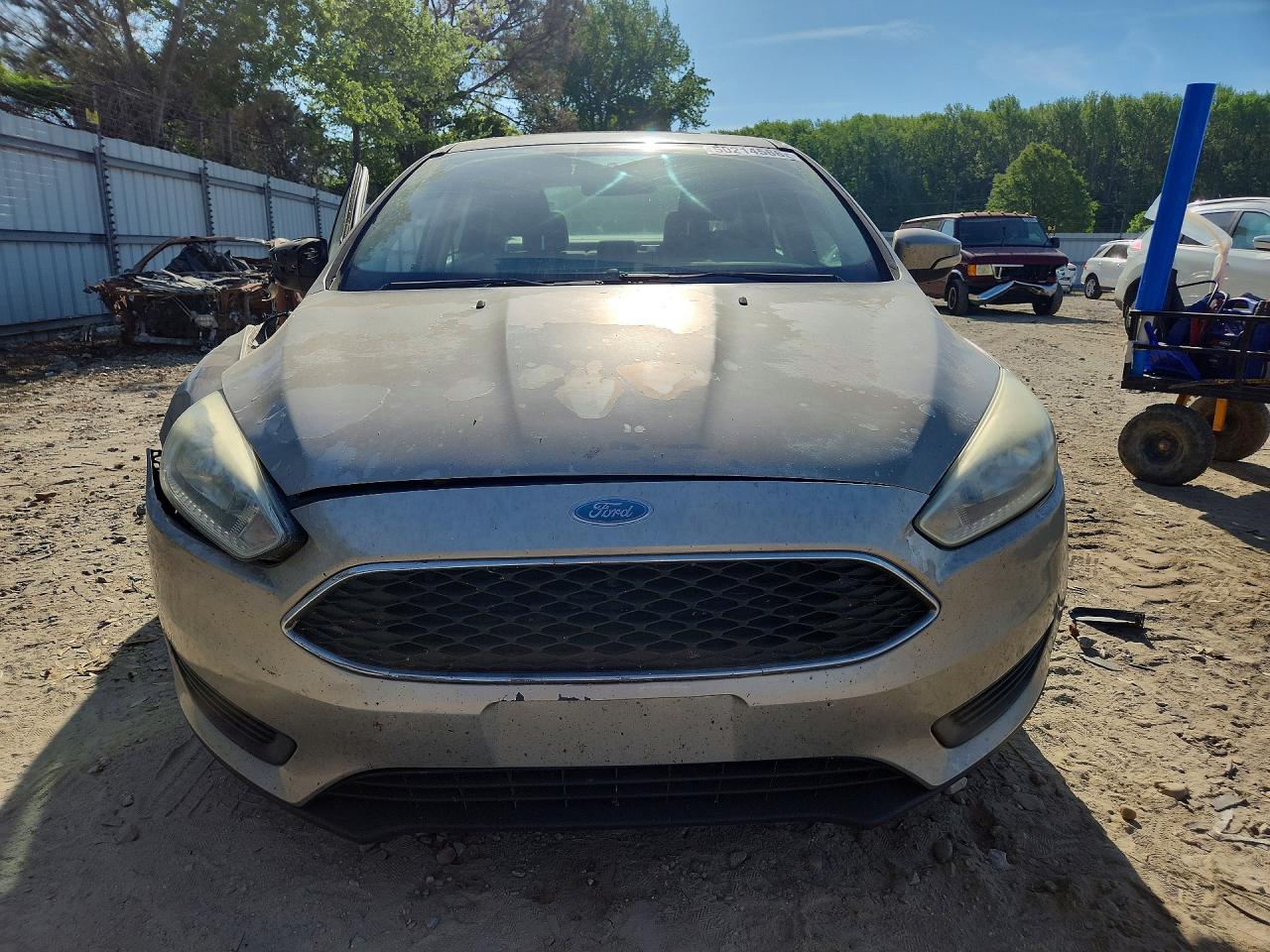 2015 FORD FOCUS SE photo 9