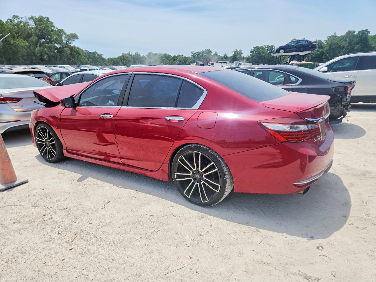 2016 HONDA ACCORD SPORT photo 2