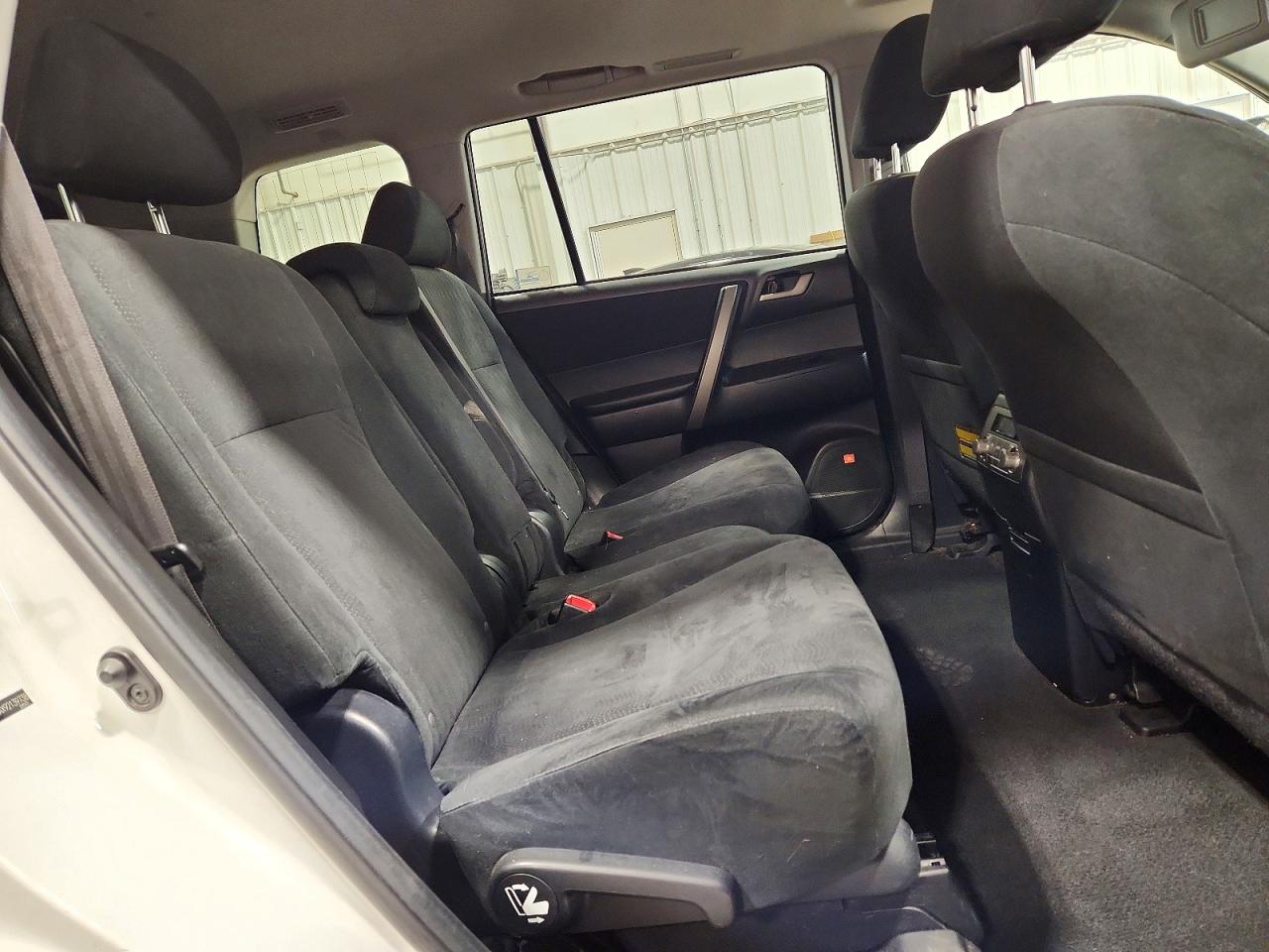 2009 TOYOTA HIGHLANDER SPORT photo 21