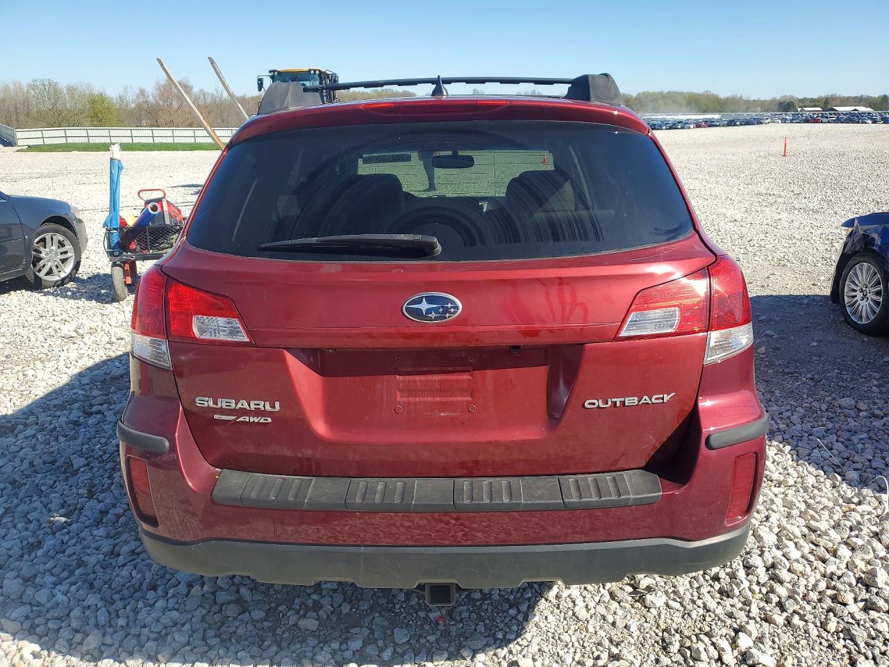 2011 SUBARU OUTBACK 2.5I LIMITED photo 11