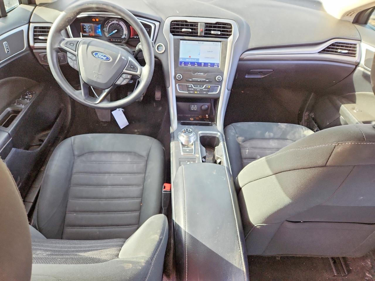 2020 FORD FUSION SE photo 15