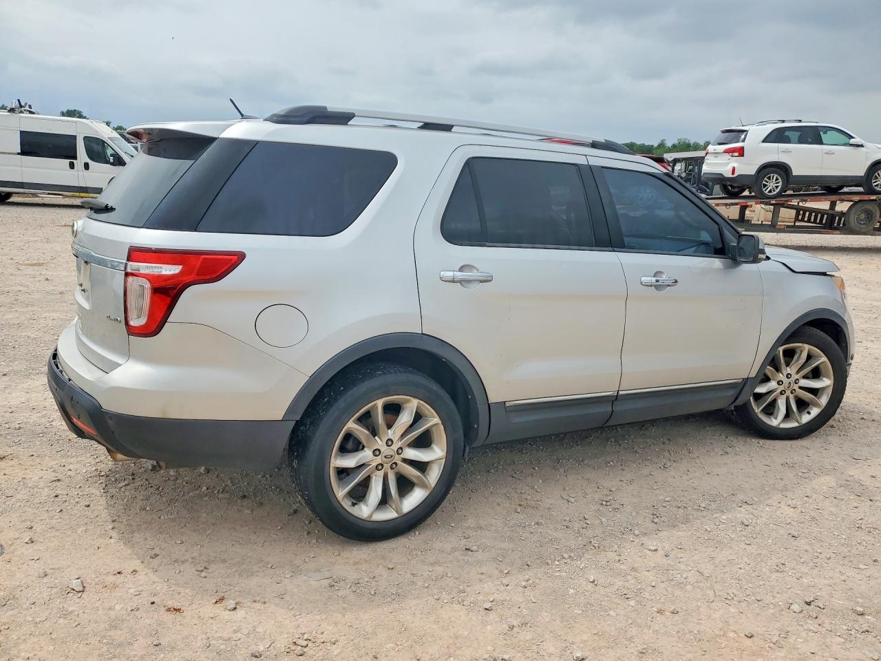 2011 FORD EXPLORER LIMITED photo 5