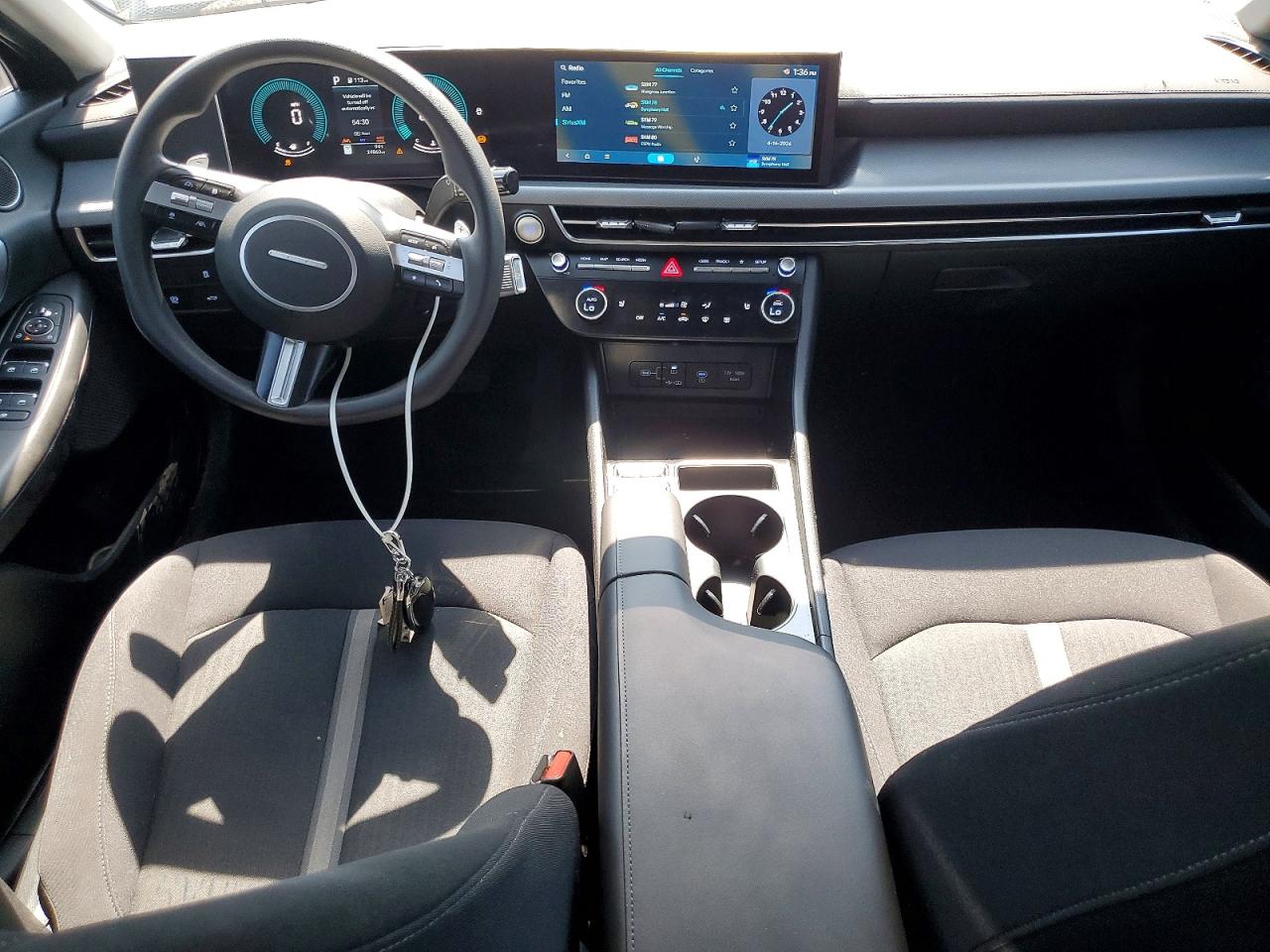 2025 HYUNDAI SONATA SEL photo 8