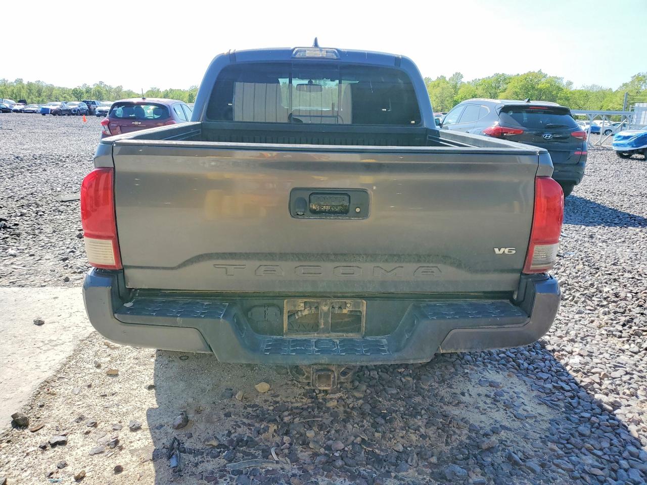2017 TOYOTA TACOMA TRD SPORT photo 11
